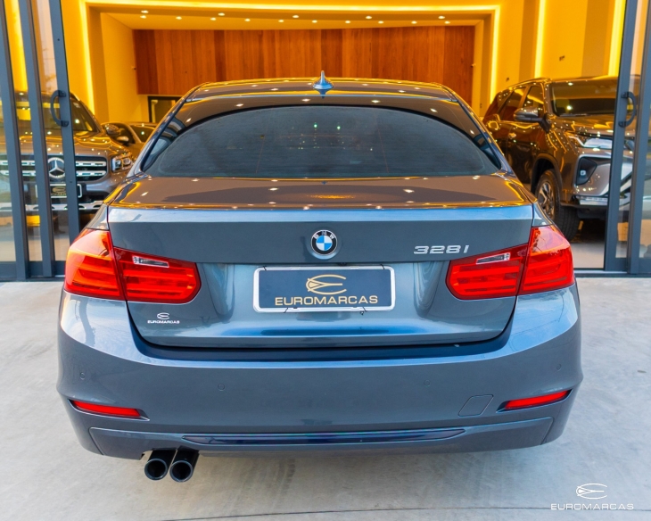 BMW 328I Sport