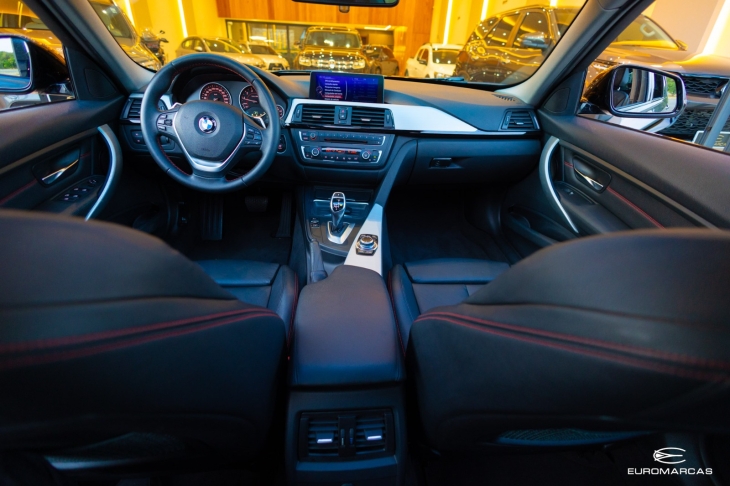 BMW 328I Sport