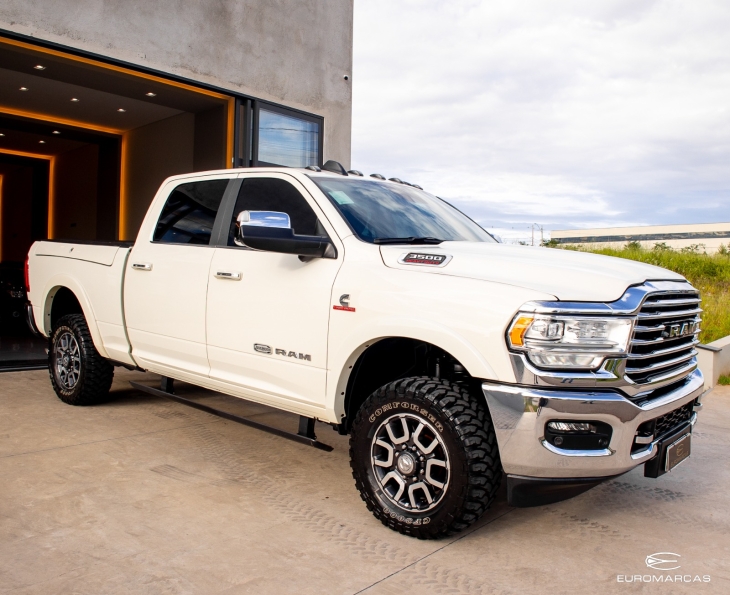 RAM 3500 Longhorn
