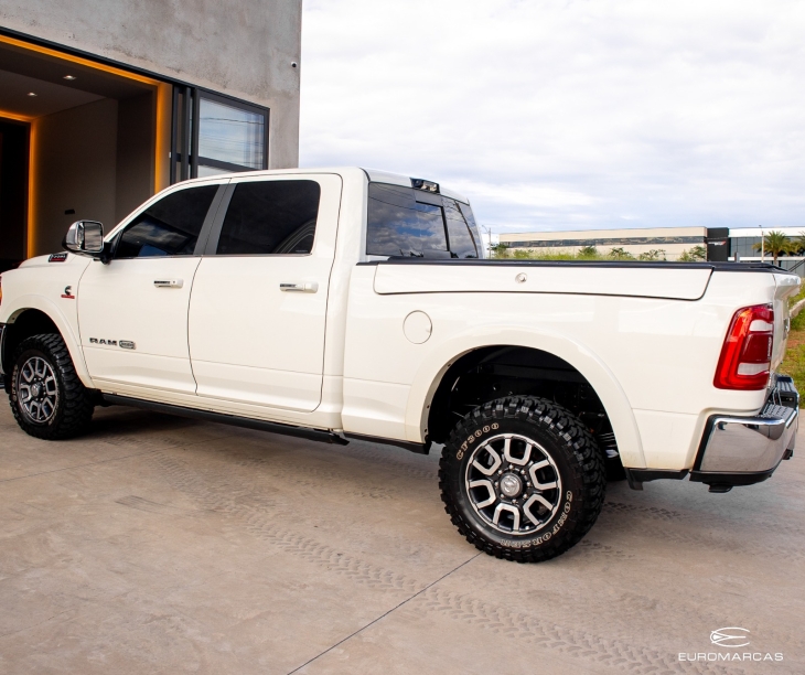 RAM 3500 Longhorn