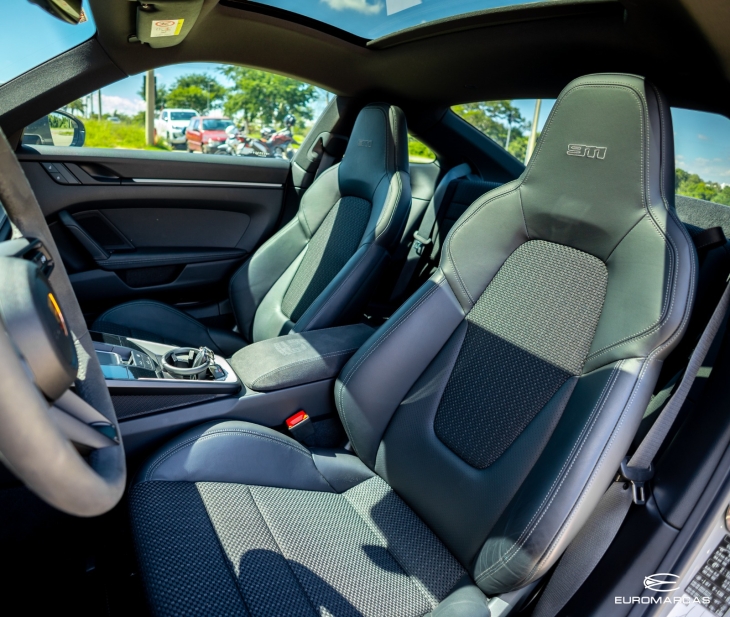 Porsche 911 Carrera T