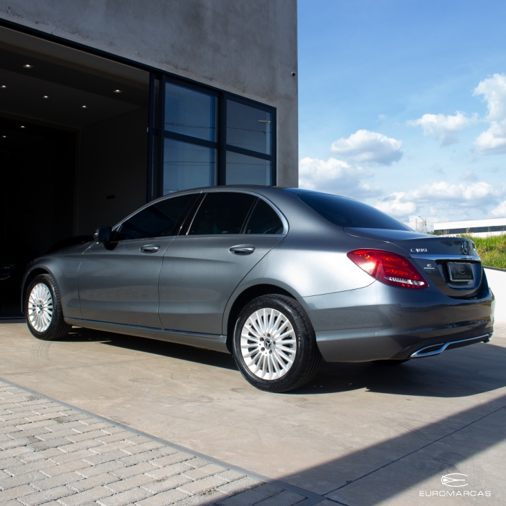 Mercedes Benz C-180 Exclusive