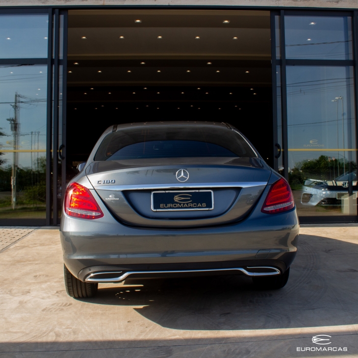 Mercedes Benz C-180 Exclusive