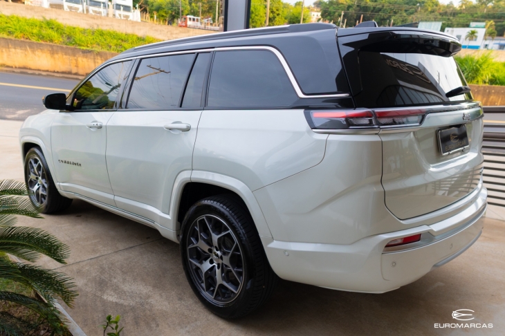Jeep Commander Overland