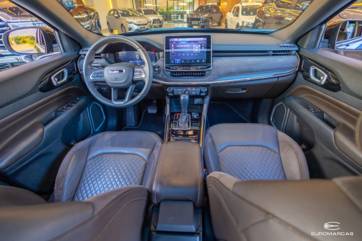 Jeep Commander Overland