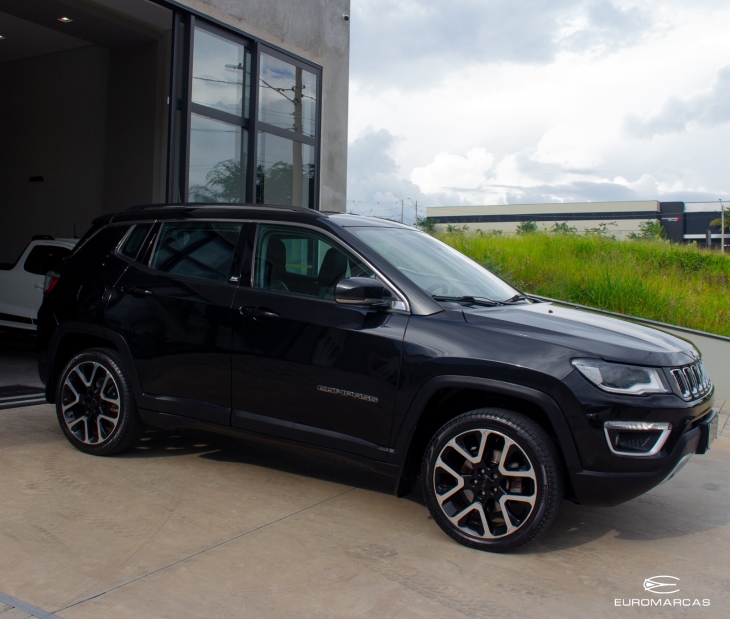 Jeep Compass Limited 4X4