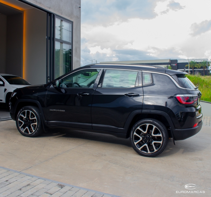 Jeep Compass Limited 4X4