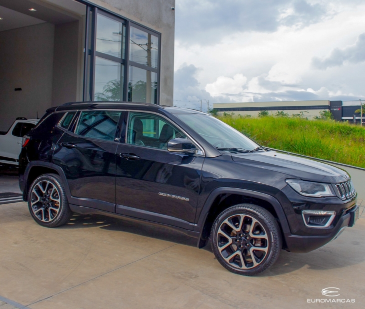 Jeep Compass Limited 4X4