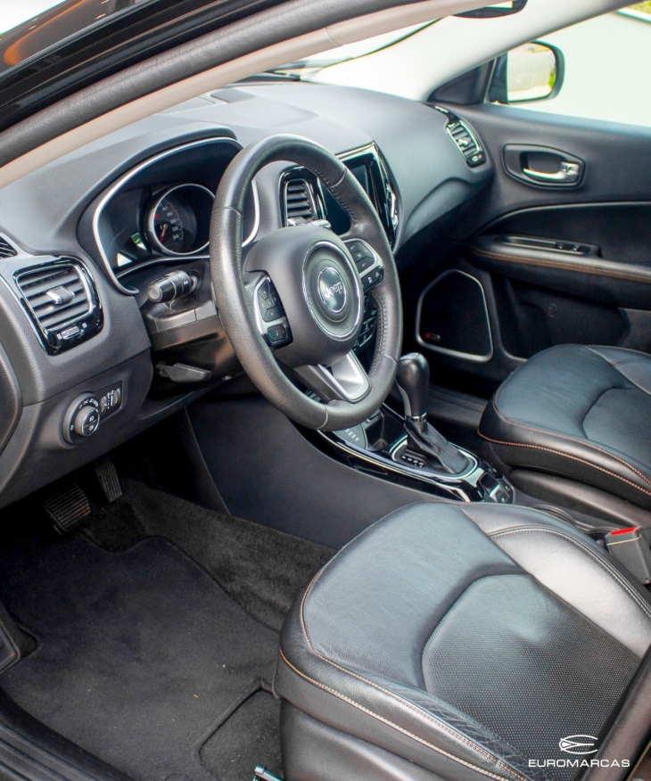 Jeep Compass Limited 4X4
