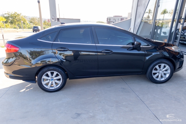 Ford Fiesta SE