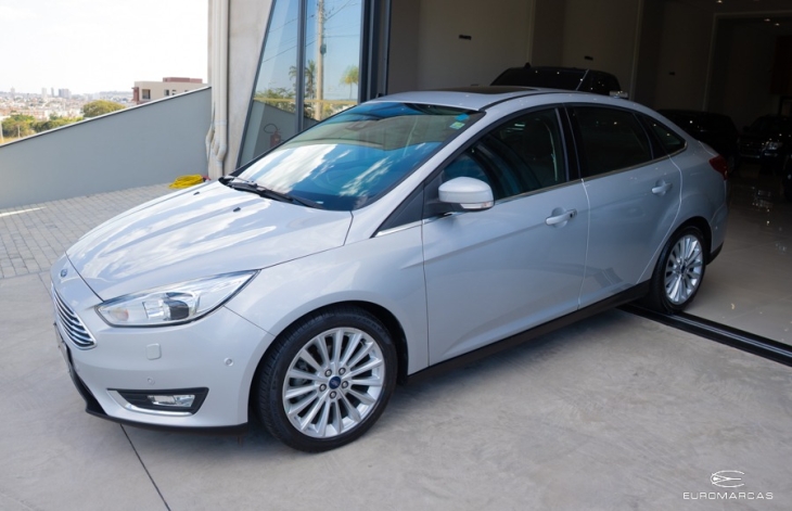 Ford Focus Titanium