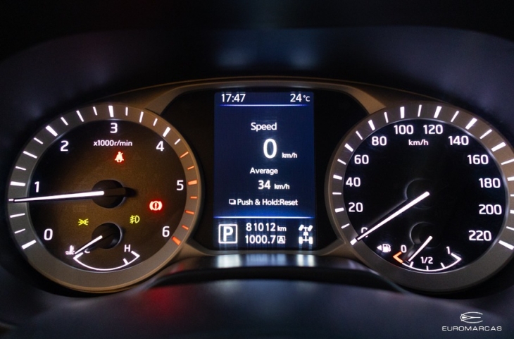 Nissan Frontier CD XE 4X4