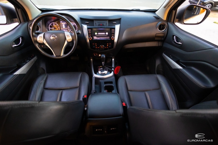 Nissan Frontier CD XE 4X4