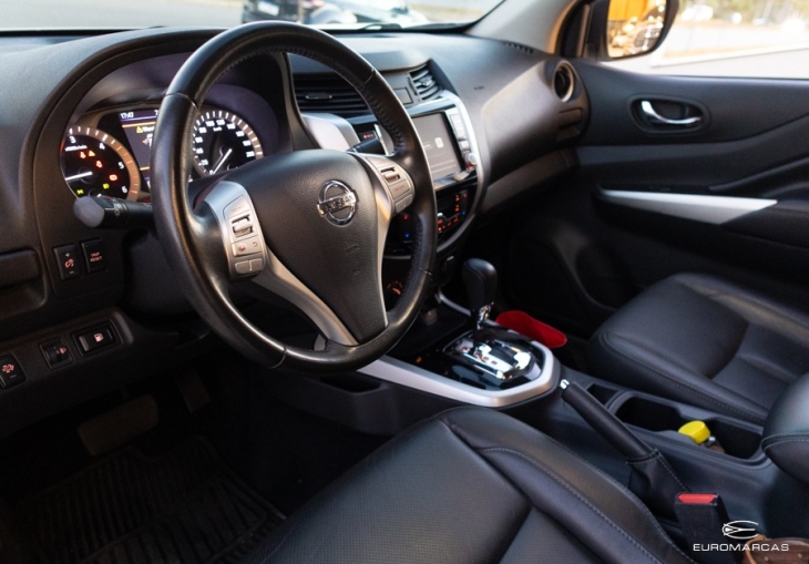 Nissan Frontier CD XE 4X4