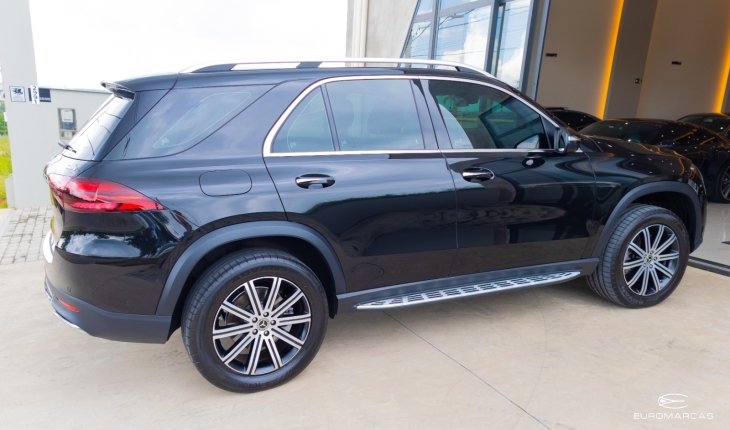 Mercedes Benz GLE-450 AMG