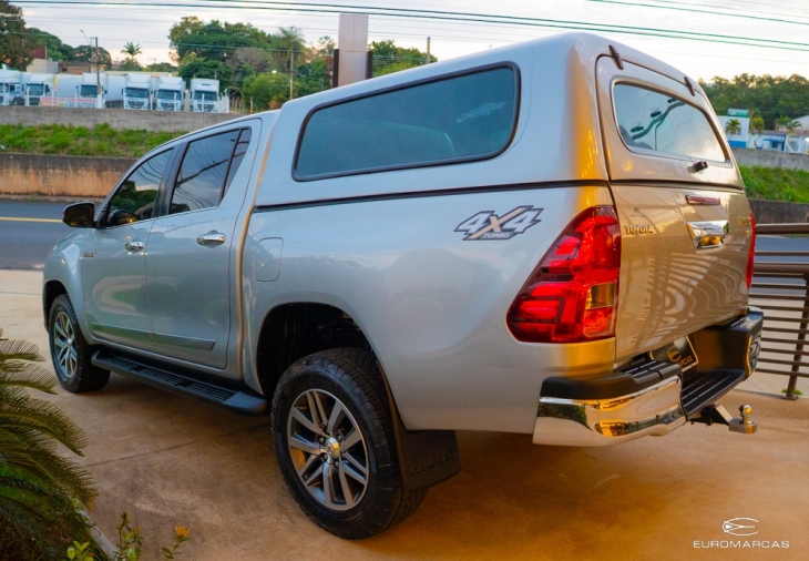 Toyota Hilux CD SRX 4X4