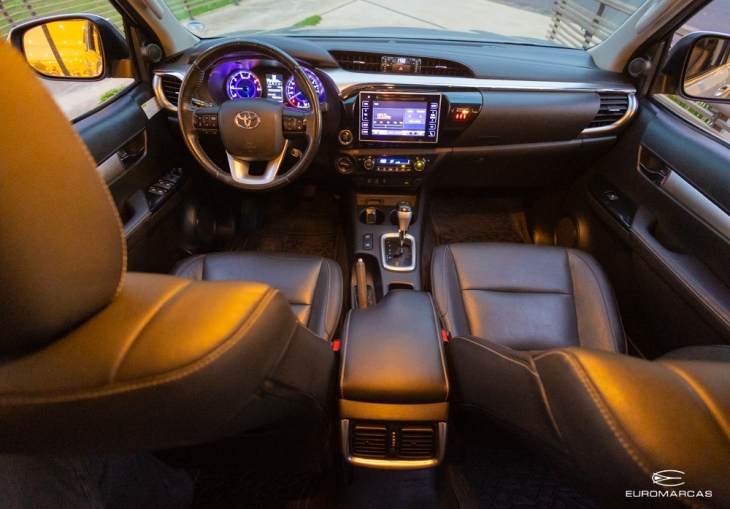 Toyota Hilux CD SRX 4X4