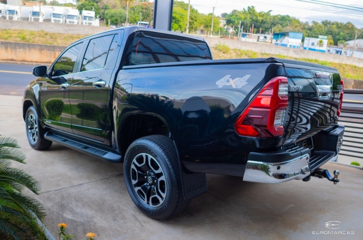 Toyota Hilux CD SRX 4X4