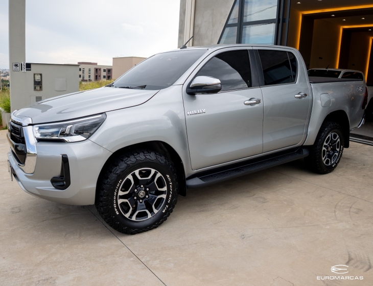 Toyota Hilux CD SRX 4x4