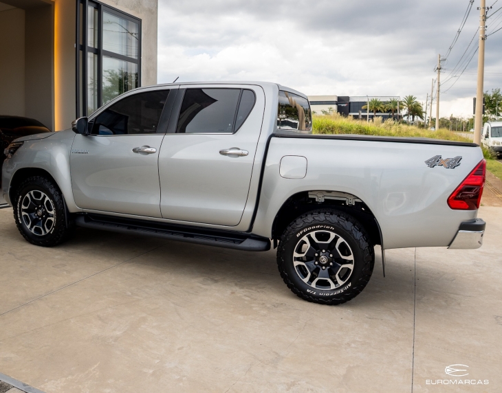 Toyota Hilux CD SRX 4x4