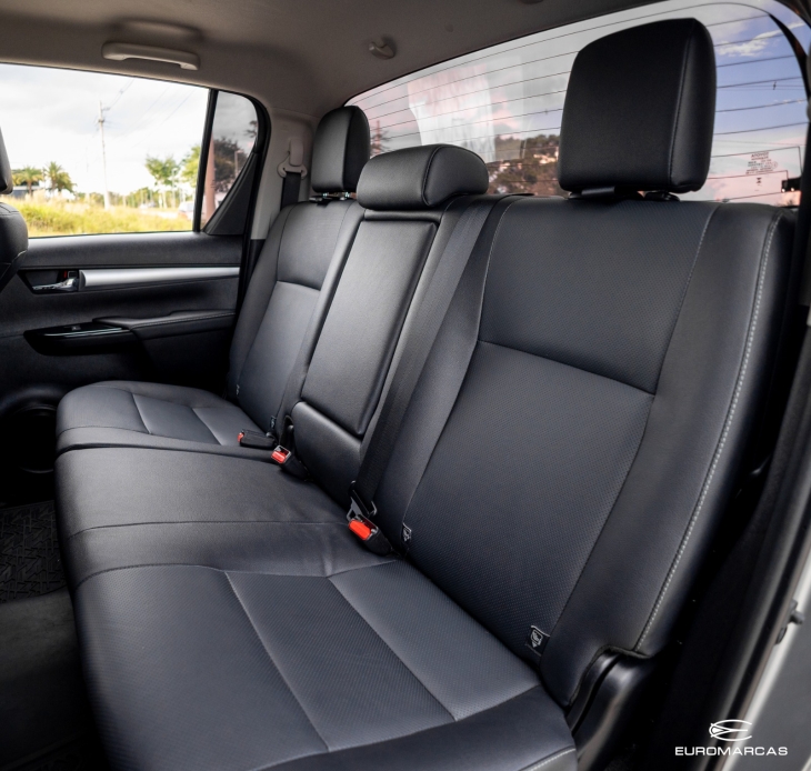 Toyota Hilux CD SRX 4x4