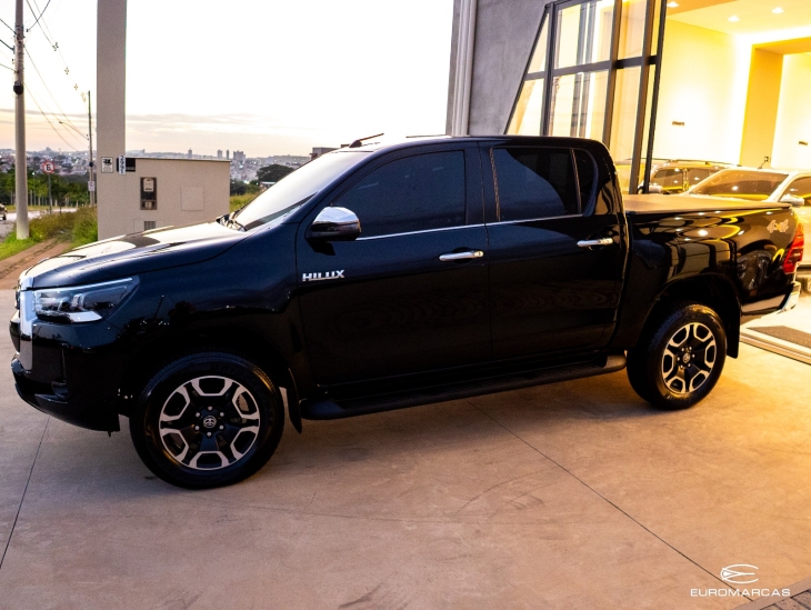 Toyota Hilux CD SRX 4X4