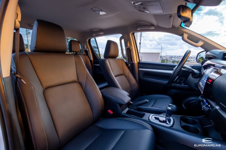 Toyota Hilux SRX CD 4X4