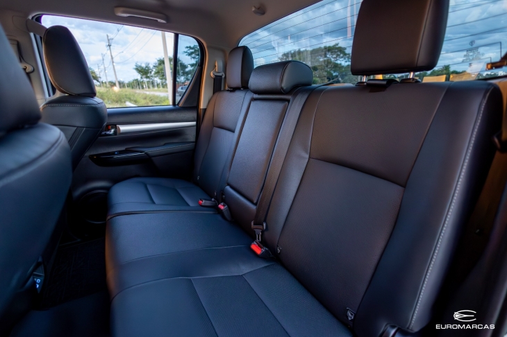 Toyota Hilux SRX CD 4X4