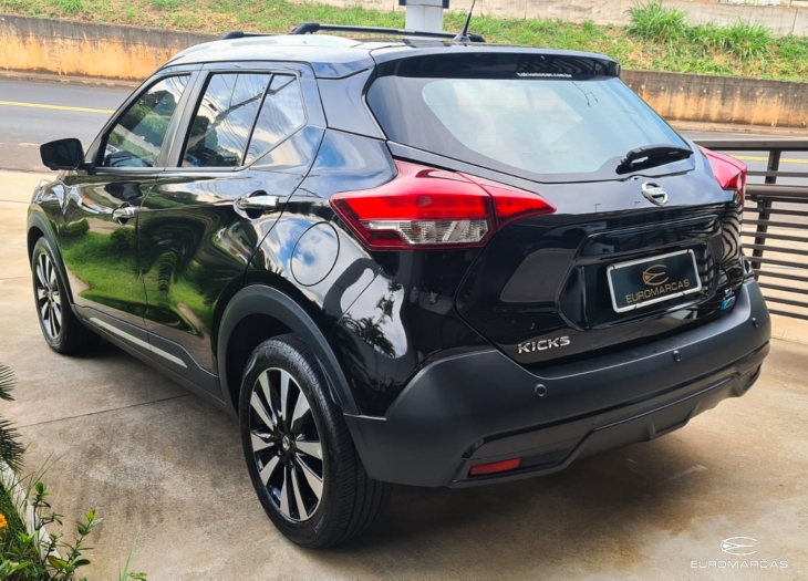 Nissan Kicks SL