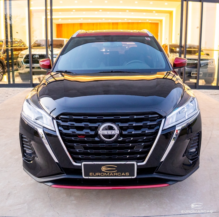 Nissan Kicks XPlay