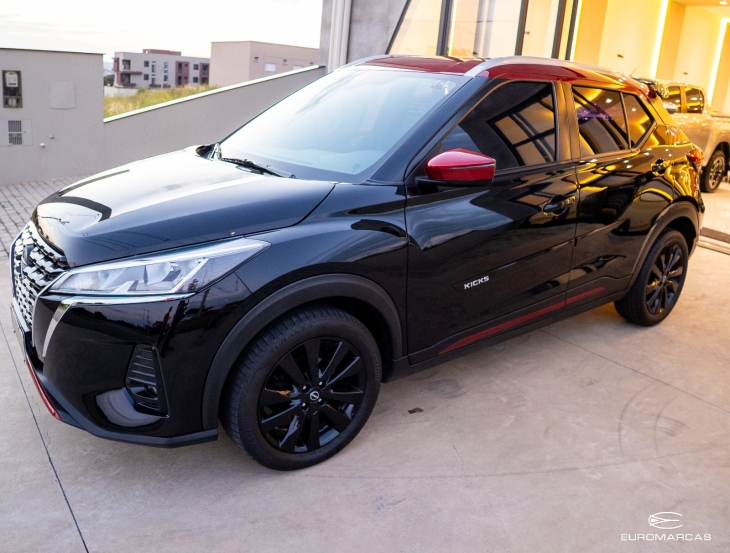 Nissan Kicks XPlay