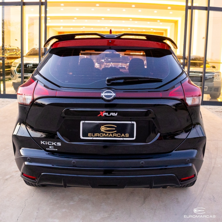 Nissan Kicks XPlay