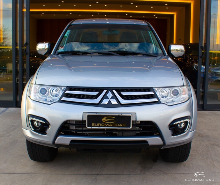 Mitsubishi L200 Triton HPE 4X4