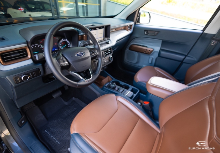 Ford Maverick Lariat FX4