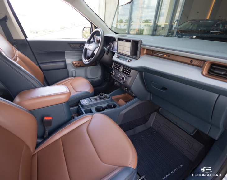 Ford Maverick Lariat FX4