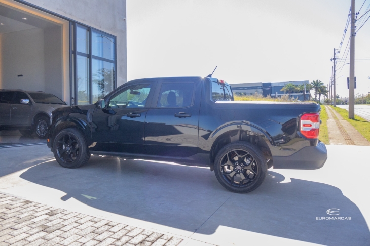 Ford Maverick Lariat HEV