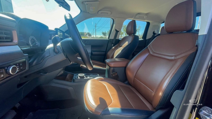 Ford Maverick Lariat HEV