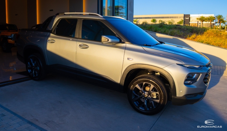 Chevrolet Montana Premier