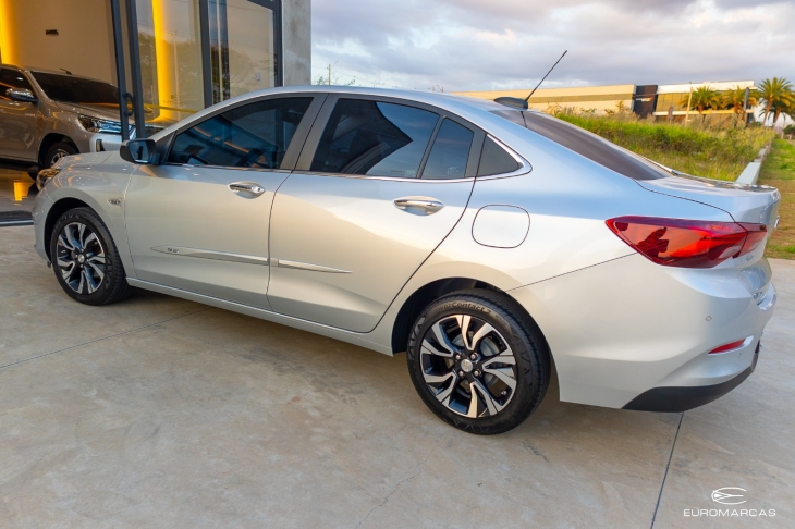 Chevrolet Onix Plus Premier II