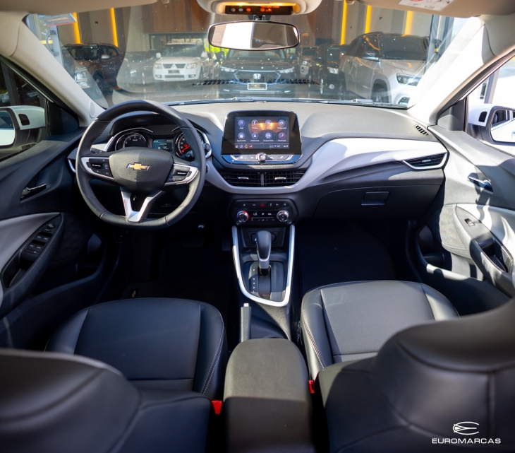 Chevrolet Onix Premier 2