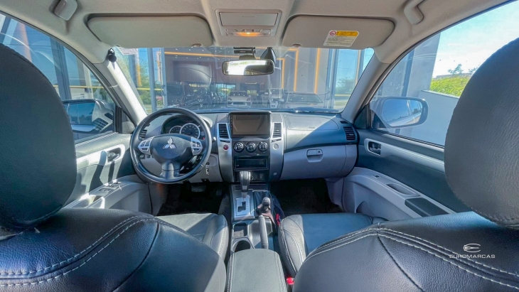Mitsubishi Pajero Dakar 4X4