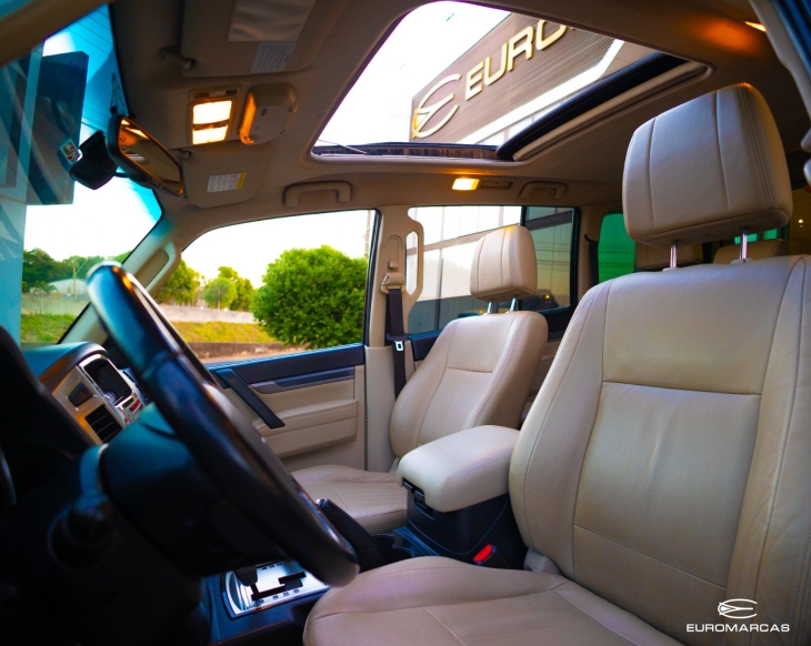 Mitsubishi Pajero HPE Full 4X4