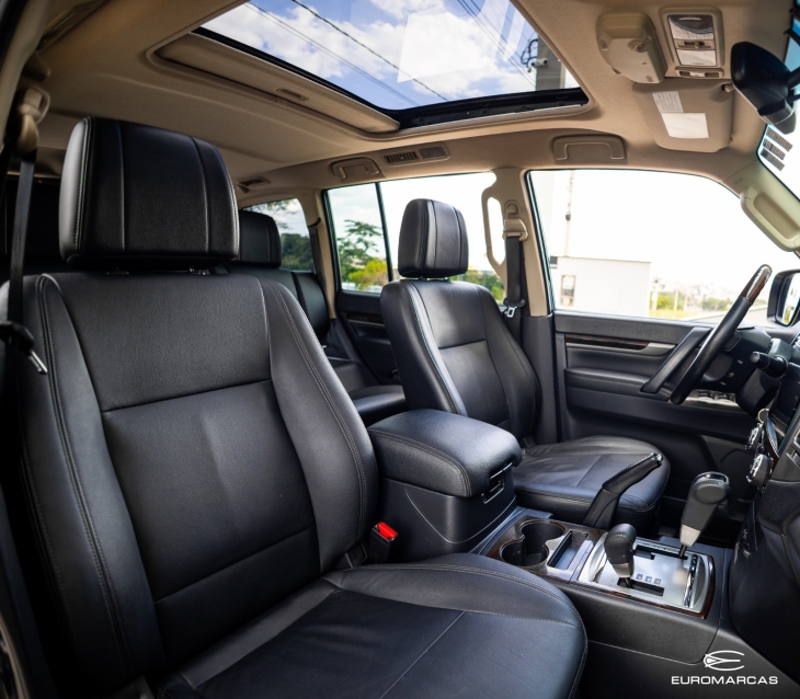 Mitsubishi Pajero HPE Full 4X4