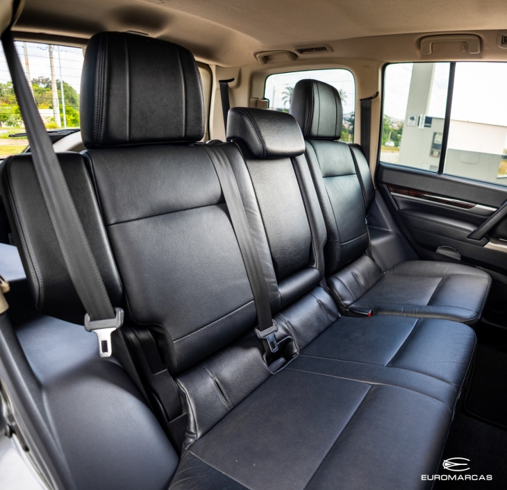 Mitsubishi Pajero HPE Full 4X4