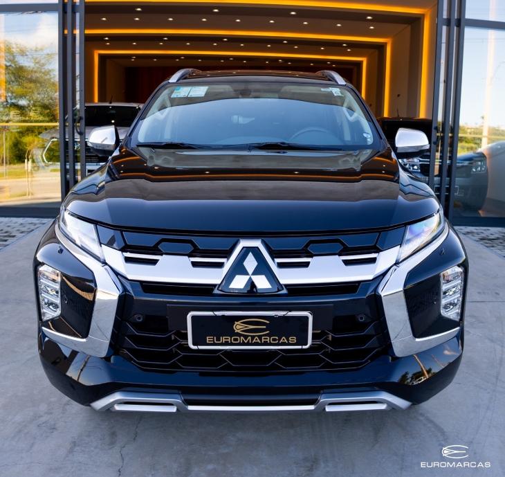 Mitsubishi Pajero Sport HPE S 4X4