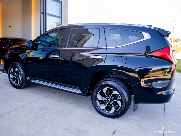 Mitsubishi Pajero Sport HPE S 4X4