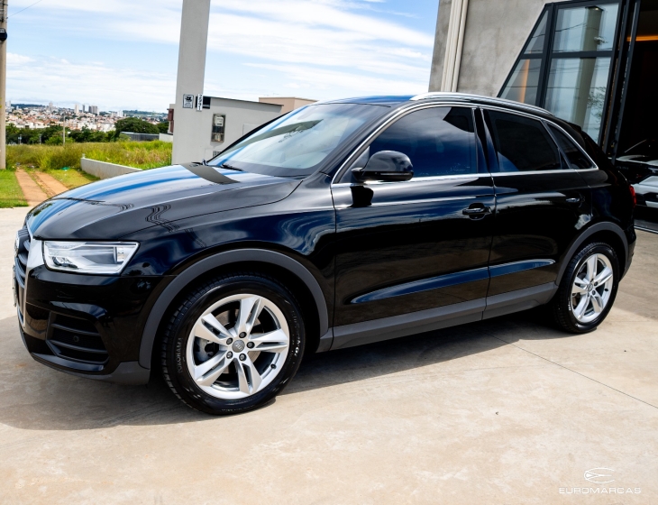 Audi Q3 Ambiente