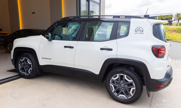 Jeep Renegade Altitude
