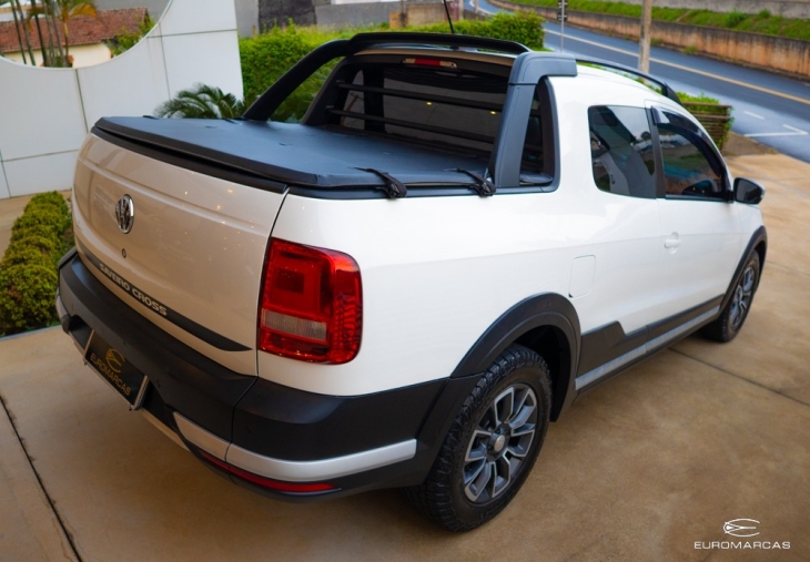 VW Saveiro Cross CD