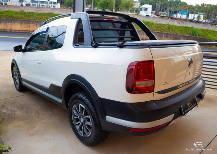 VW Saveiro Cross CD
